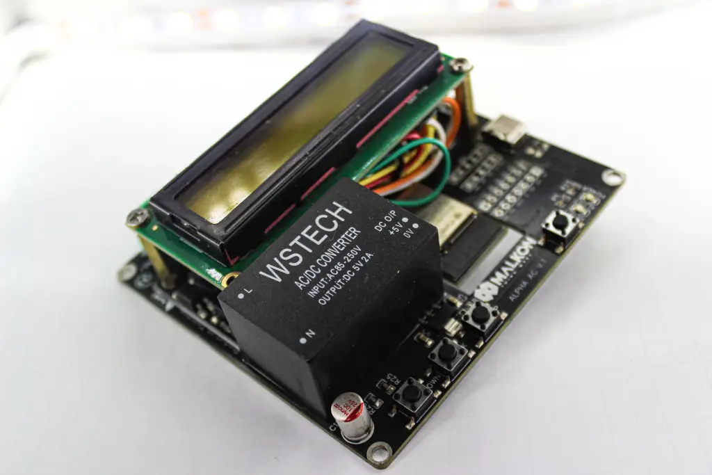 MΛLKON ALPHA AC